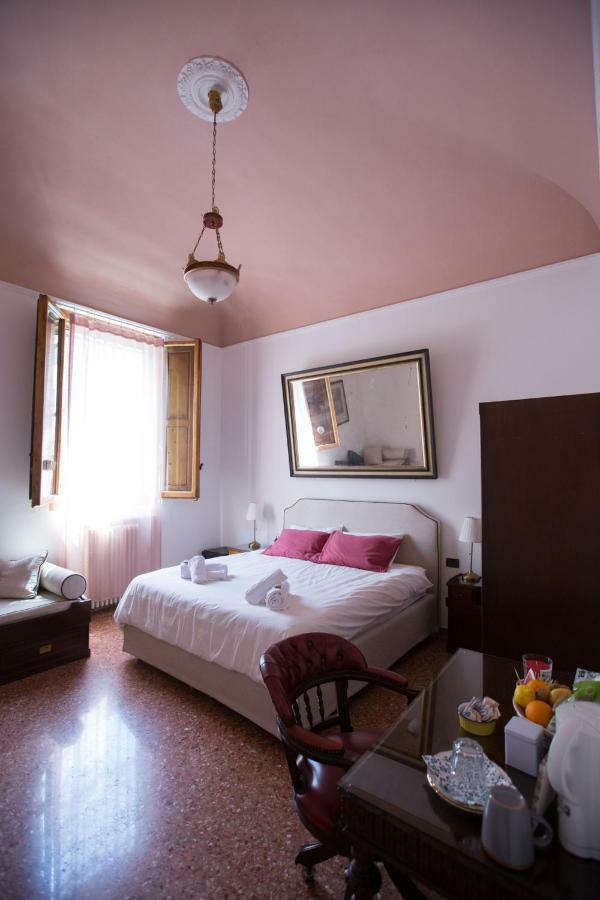 Baldovini Stay, Close To The Center Guest house *